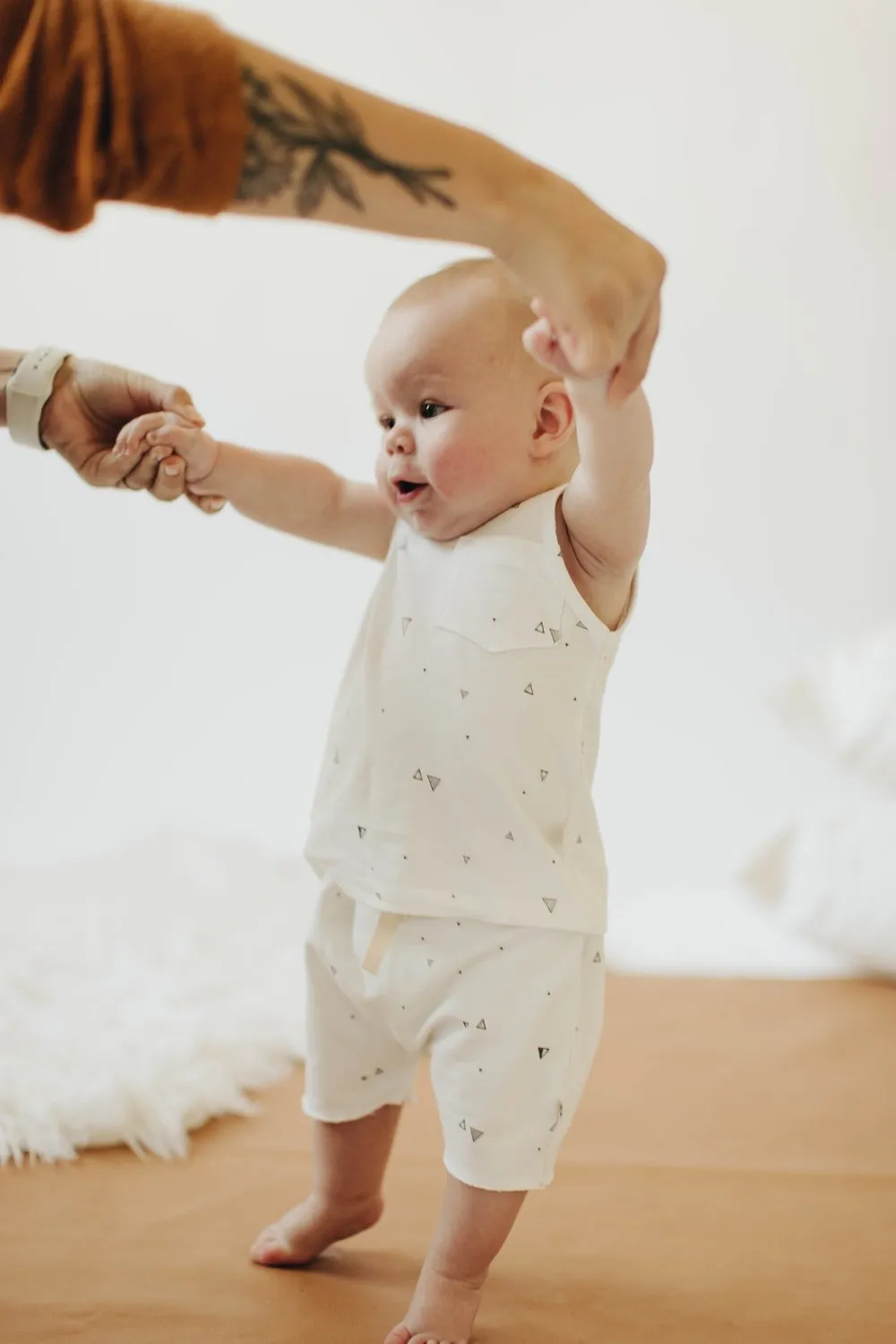 Babysprouts Pocket Tank - Triangles
