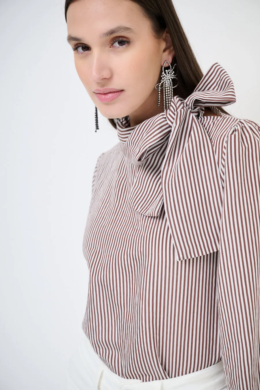 Bow-tie striped blouse with puff sleeves wholesale