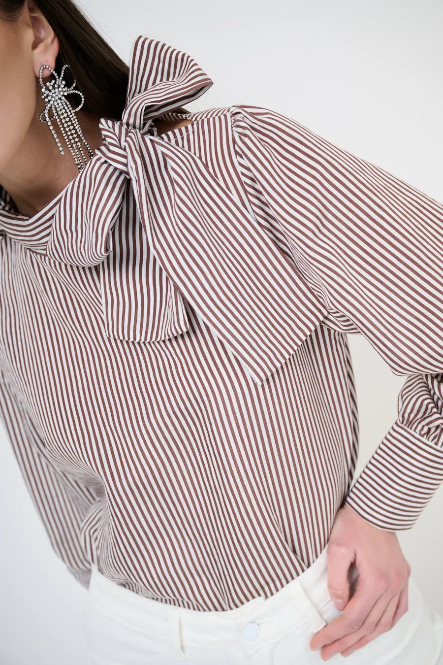 Bow-tie striped blouse with puff sleeves wholesale