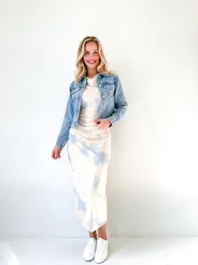 CLASSIC DENIM JACKET