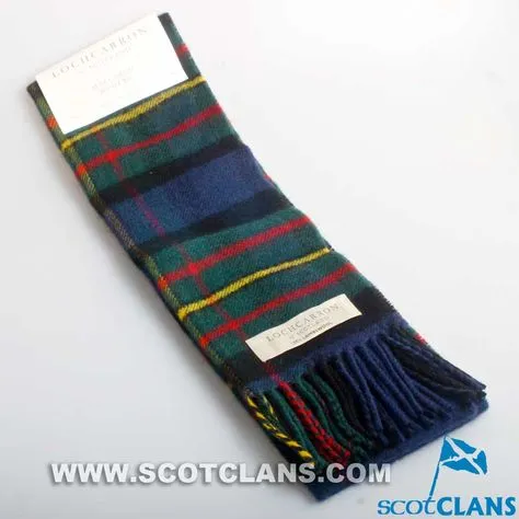 Lambswool Scarf in MacLaren Modern Tartan
