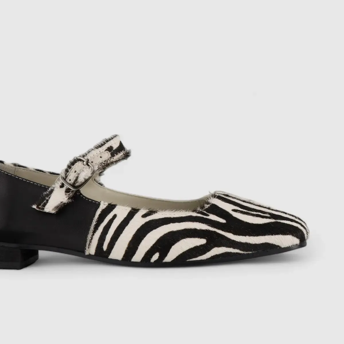 Morbido Comfort Zebra Print Leather Pump NSH231-15