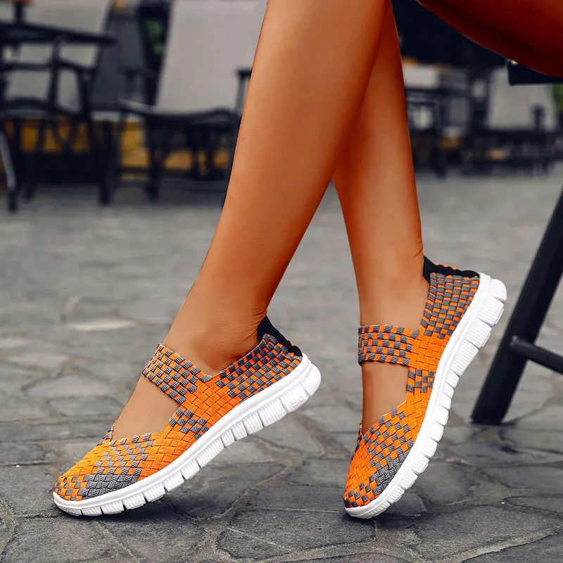 Nanccy Breathable Lightweight Women Flat Shoes