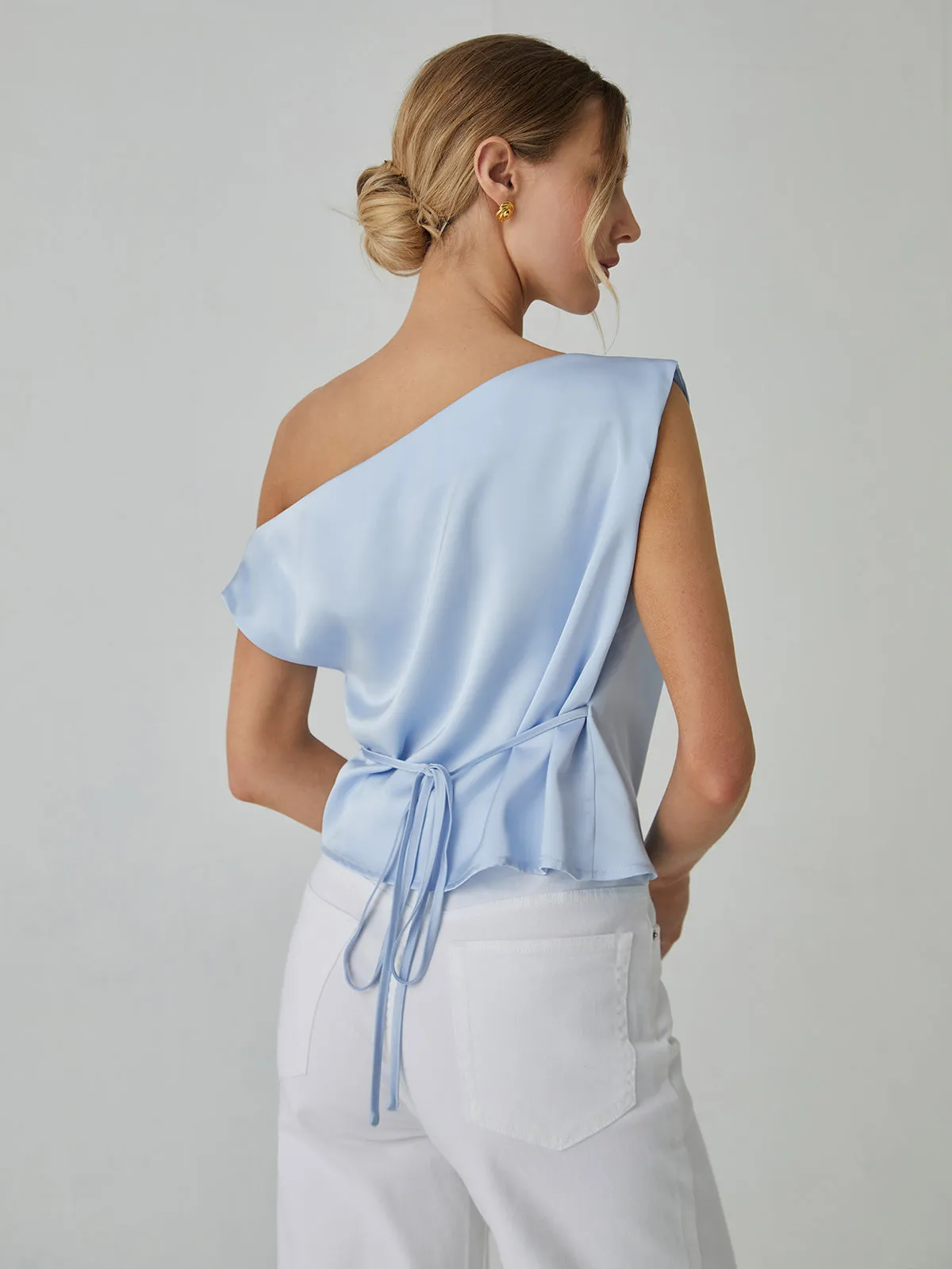 One Shoulder Graceful Off Knotted Blouse