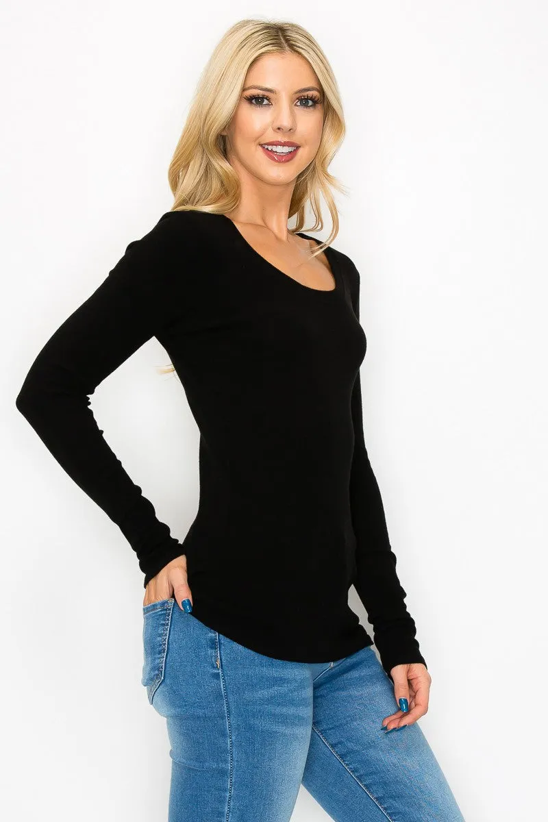 RIBBED SCOOP NECK LONG SLEEVE TEE