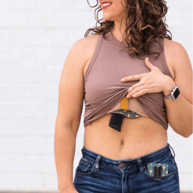 Sig ROSE P365-XL COMP with Red Dot Optic Flashbang Bra Holster