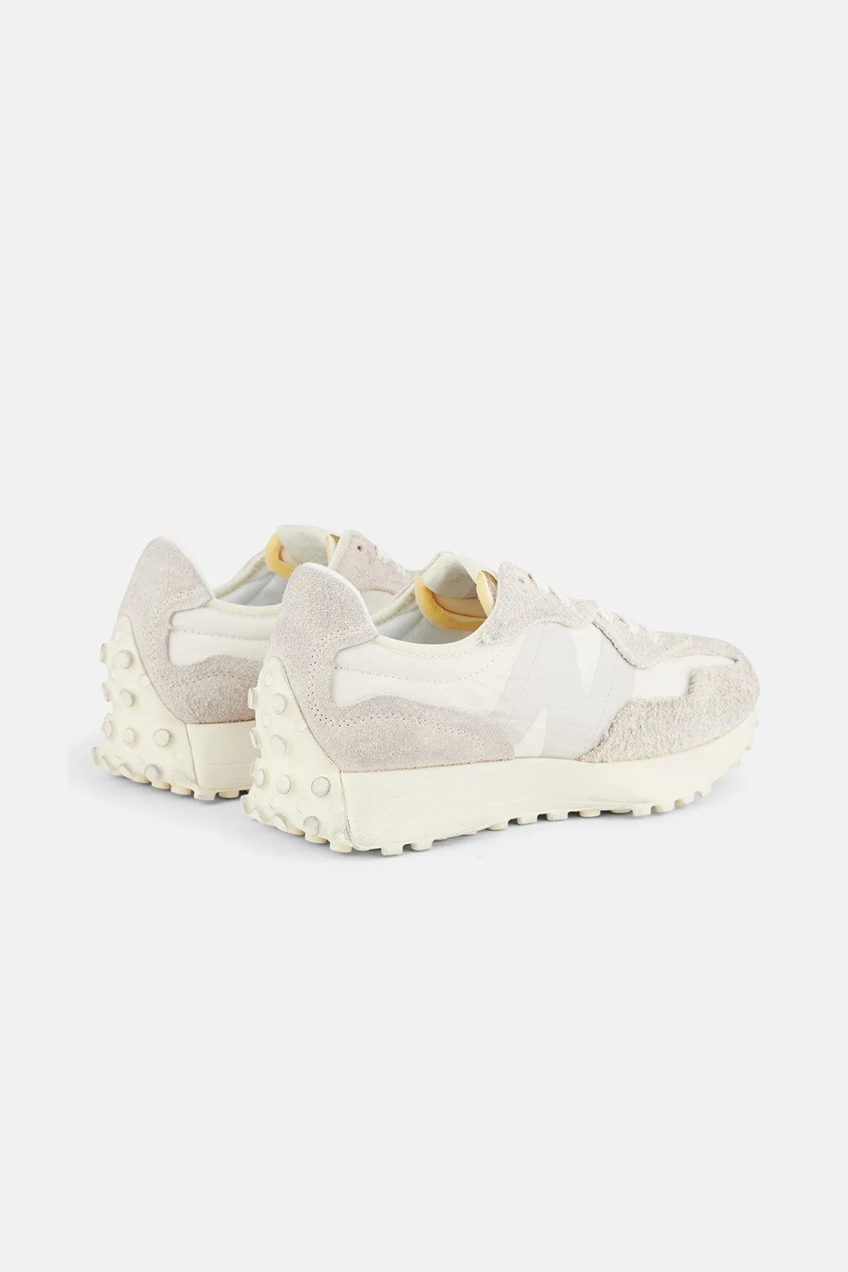 Sneaker 327