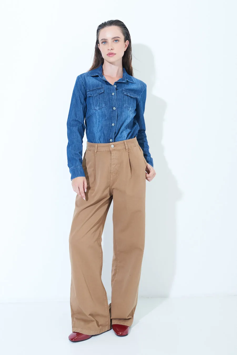 Wide-leg high-waisted trousers wholesale