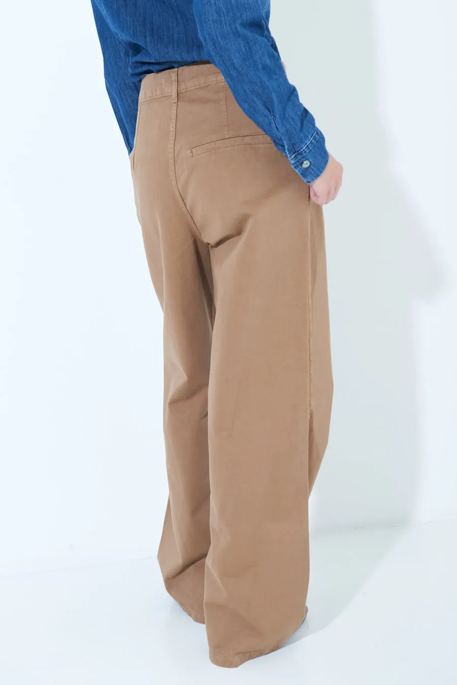 Wide-leg high-waisted trousers wholesale